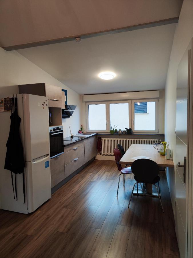 Chez Mamie Apartment Metz Bagian luar foto